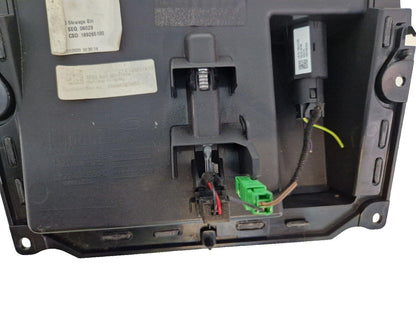19-23 LAND ROVER DISCOVERY SPORT L550 INSERT TRAY & USB INPUT PORT LK72045B58B