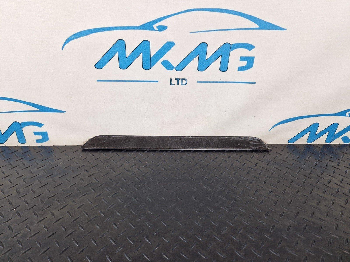 10-13 BMW X5 E70 LCI FRONT ENTRANCE DOOR SILL COVER KICK PLATE TRIM 7205263