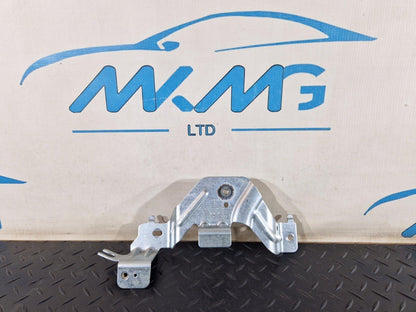 11-19 MERCEDES BENZ ML W166 CARGO COVER FRONT BRACKET GENUINE A1668600914