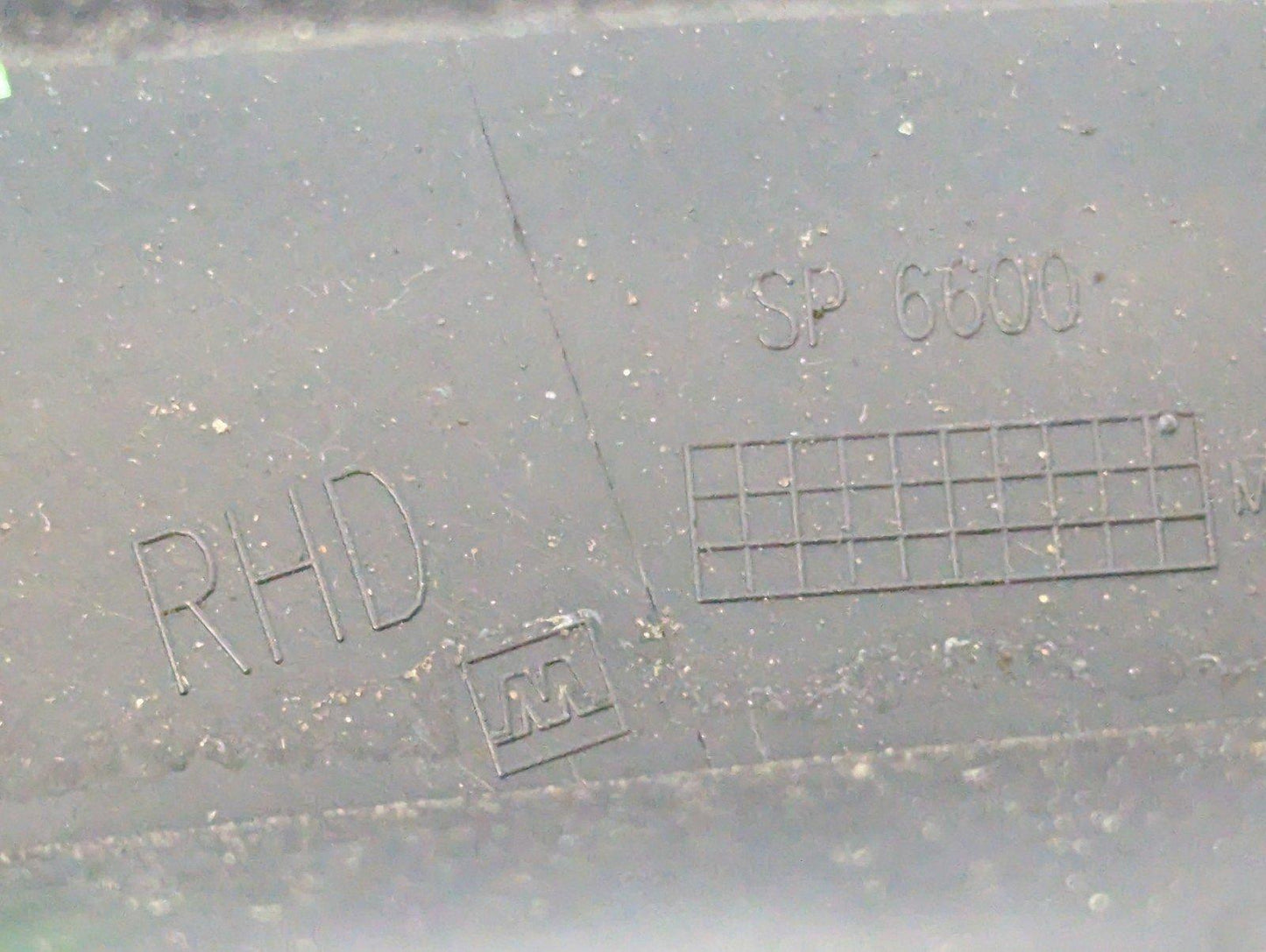 2013 MERCEDES GL350 X166 AMG WINDSCREEN SCUTTLE PANEL A1668300128