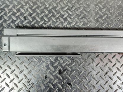11-19 MERCEDES BENZ ML W166 REAR LEFT N/S BOOT FLOOR RAIL TRIM COVER A1666841131