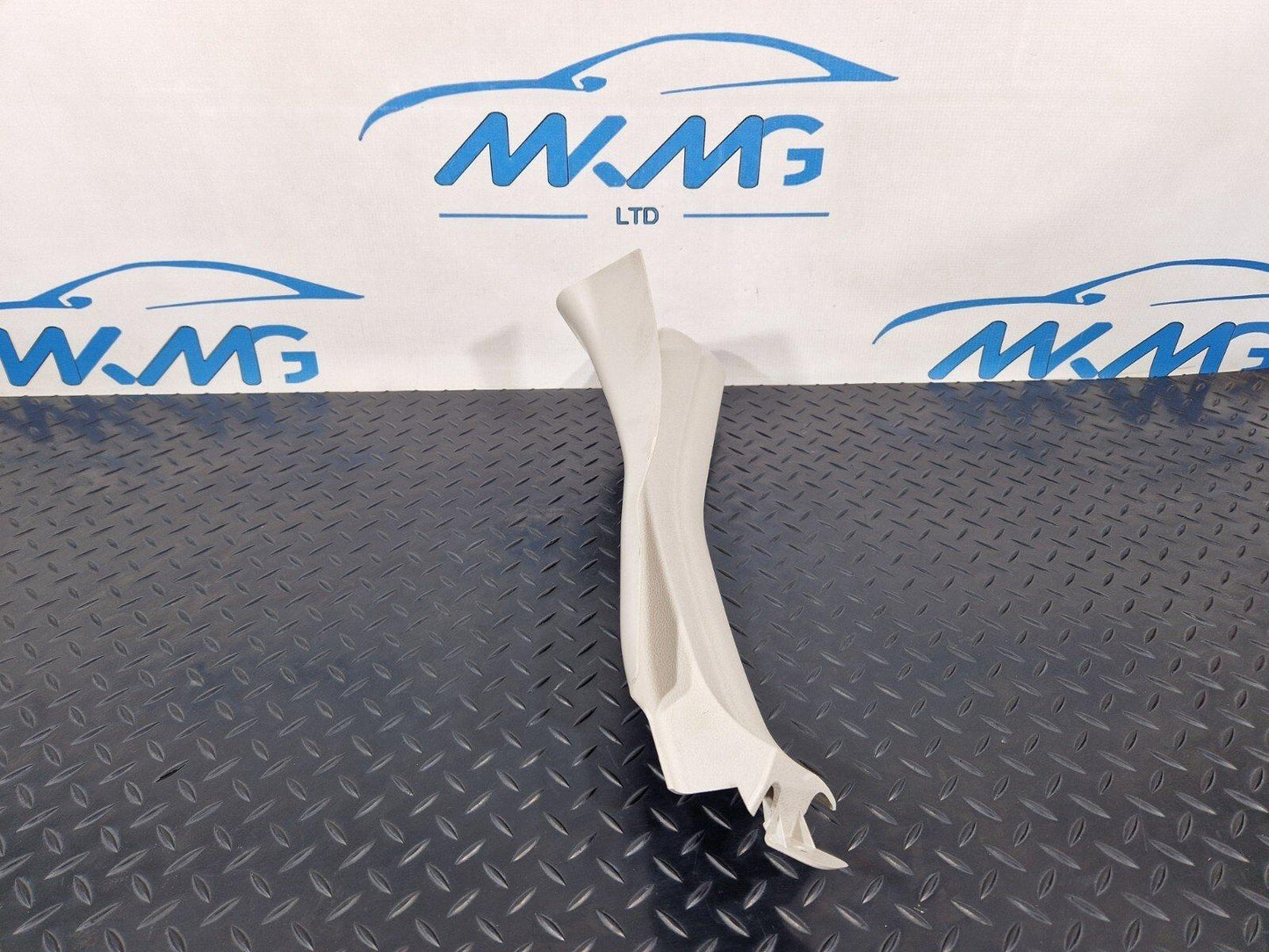 11-18 BMW 6 SERIES F06 REAR RIGHT DOOR STEP ENTRANCE TRIM COVER 7274422