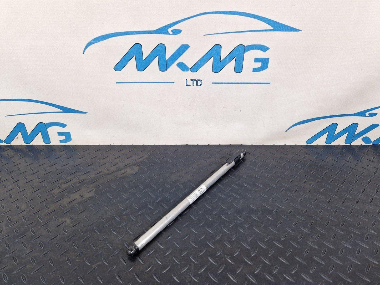15-18 AUDI A7 4G GENUINE OEM REAR LEFT N/S BOOT TAILGATE GAS STRUT 4G8827857S