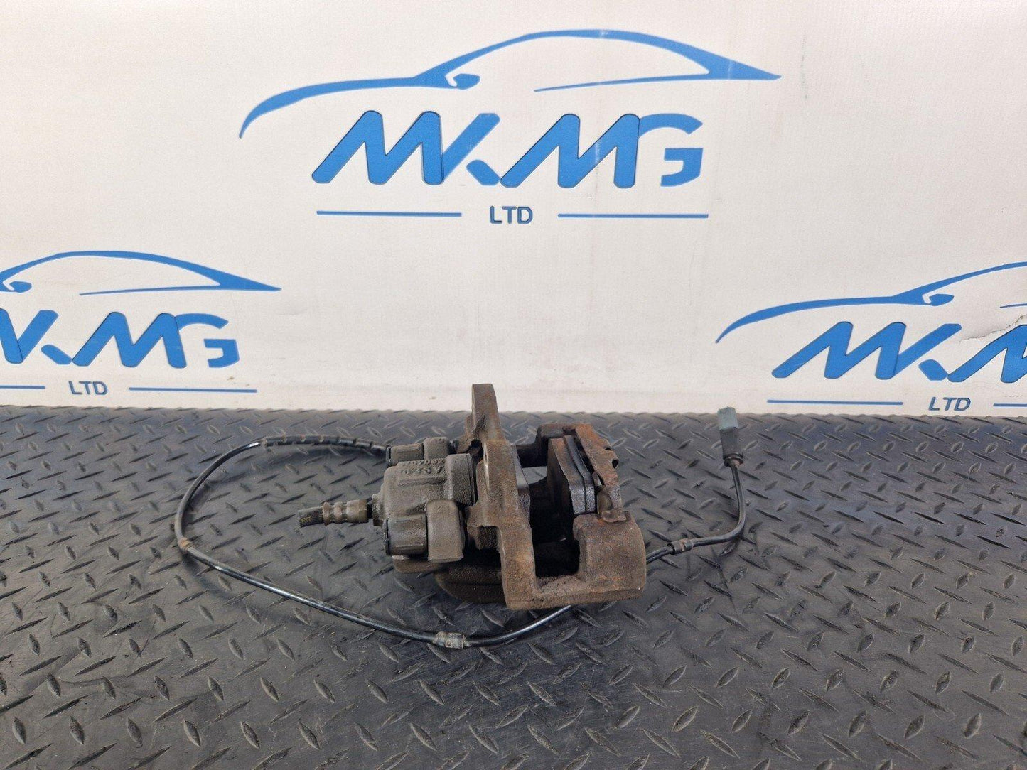 12-18 BMW 4 SERIES F32 F33 F36 LCI M-SPORT REAR RIGHT O/S/R BRAKE CALIPER 20/300