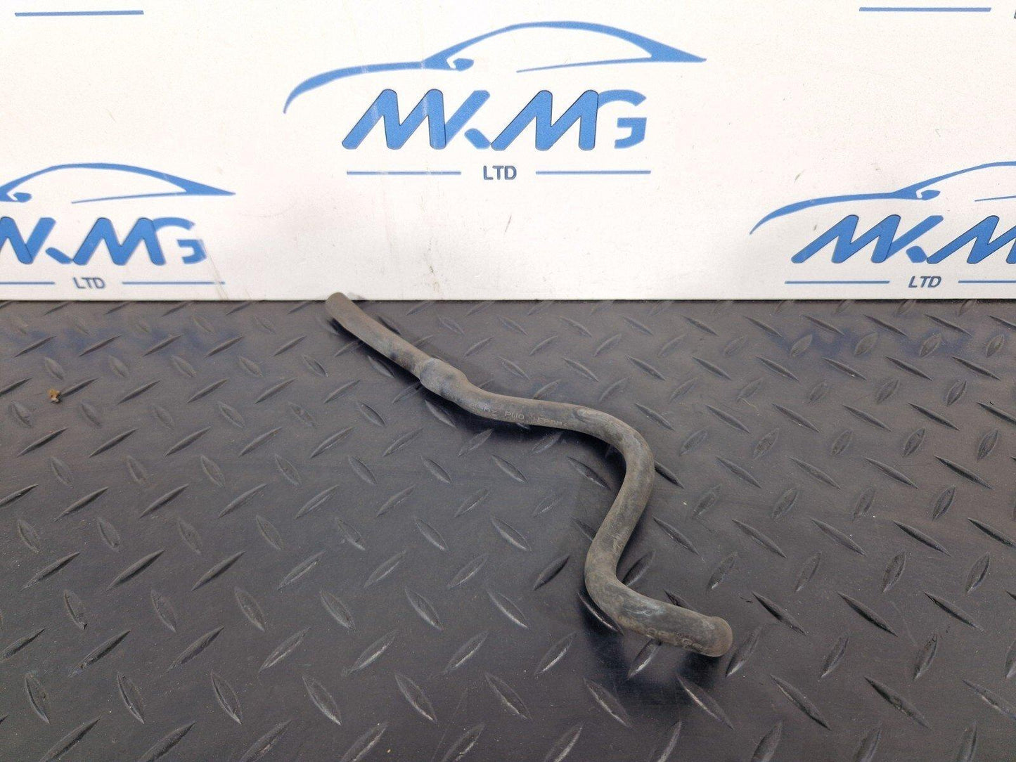 10-18 AUDI A7 4G S-LINE FRONT RIGHT HEADLIGHT VENT HOSE 4G8941718B