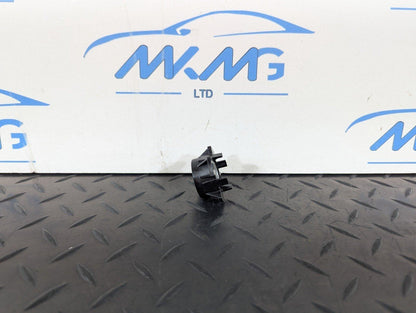 11-19 MERCEDES BENZ ML W166 GENUINE MOUNTING PLATE A1665040095