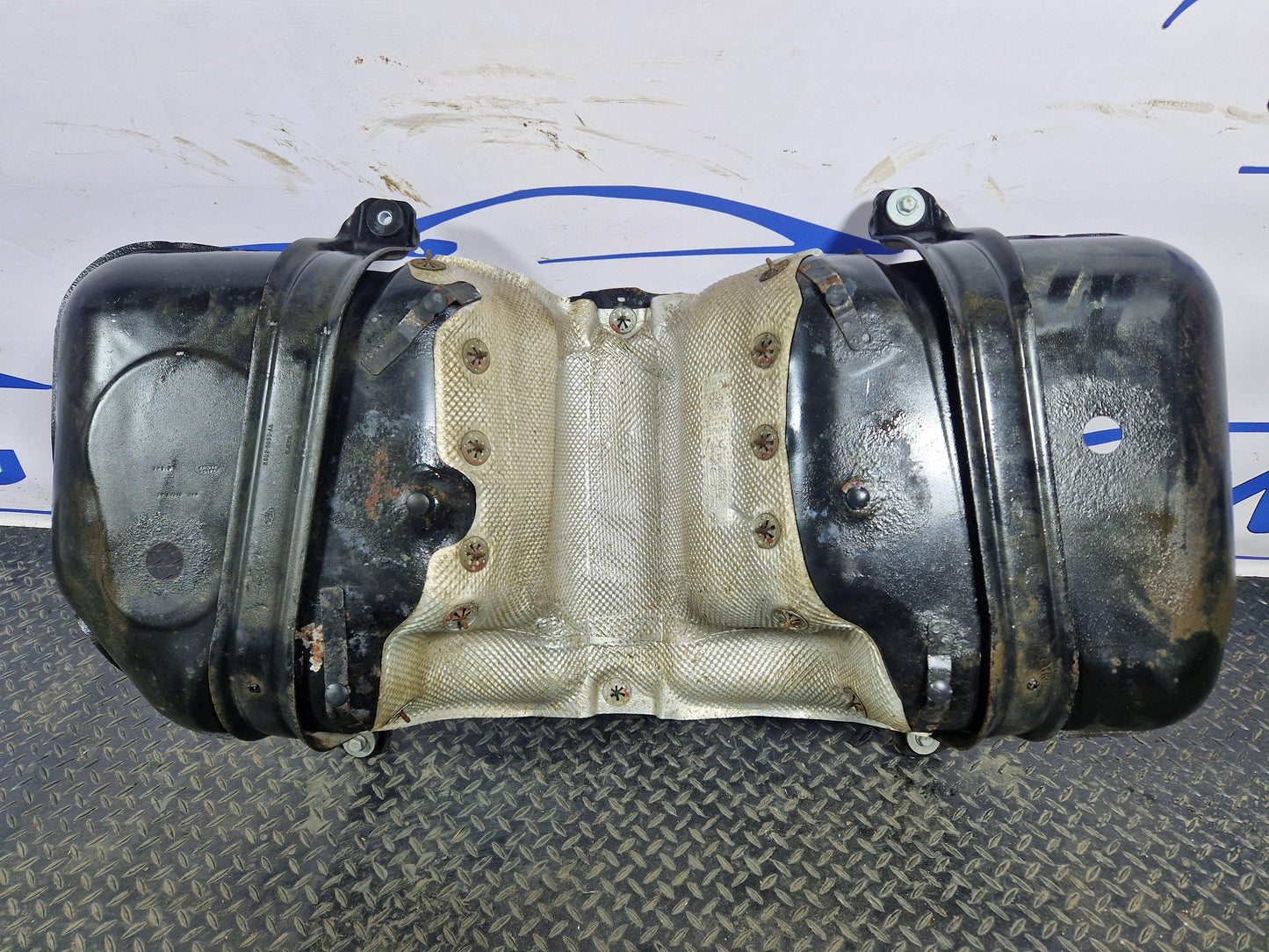 Range Rover Evoque L551 FUEL TANK PROTECTION UNDERTRAY SHIELD K8D29B007AA