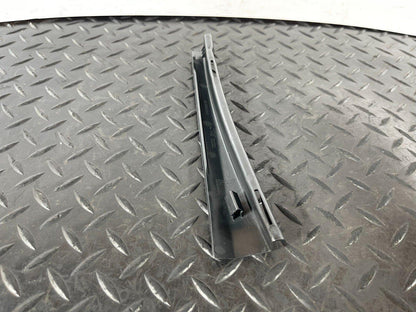 16-19 AUDI A4 B9 GENUINE RIGHT DRIVER SIDE A PILLAR BRACKET 8W0868204