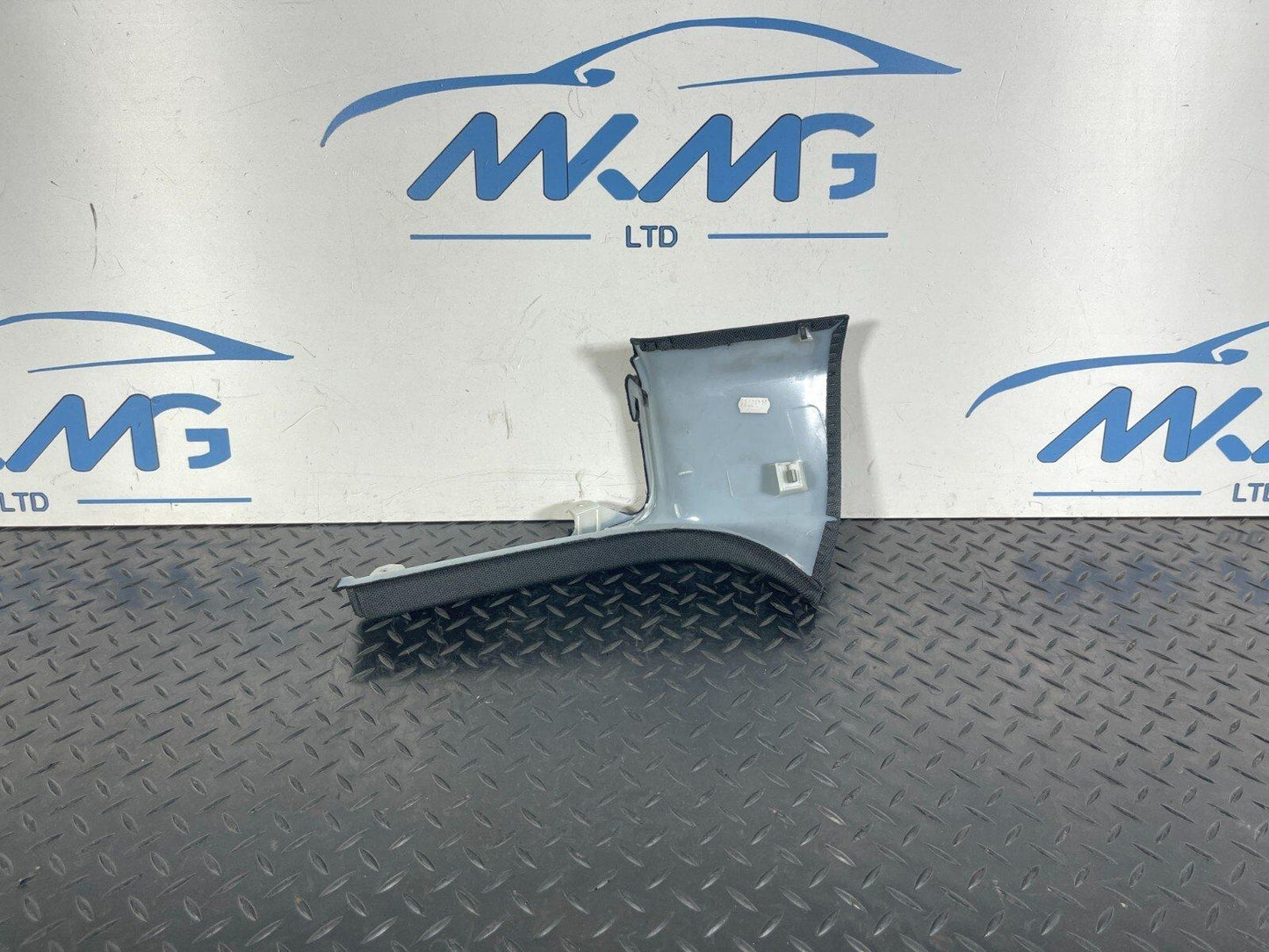 16-23 AUDI A5 F5 SPORTBACK REAR LEFT SIDE D PILLAR COVER PANEL TRIM 8W8867245B