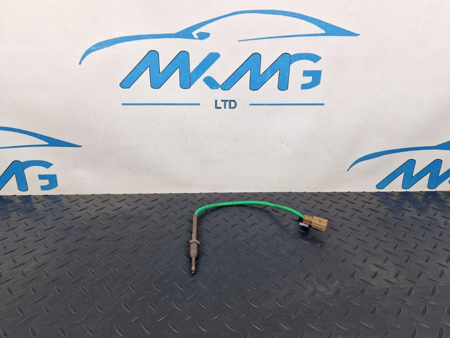 14-21 MERCEDES BENZ C200d W205 OEM EXHAUST TEMPERATURE SENSOR 226408367