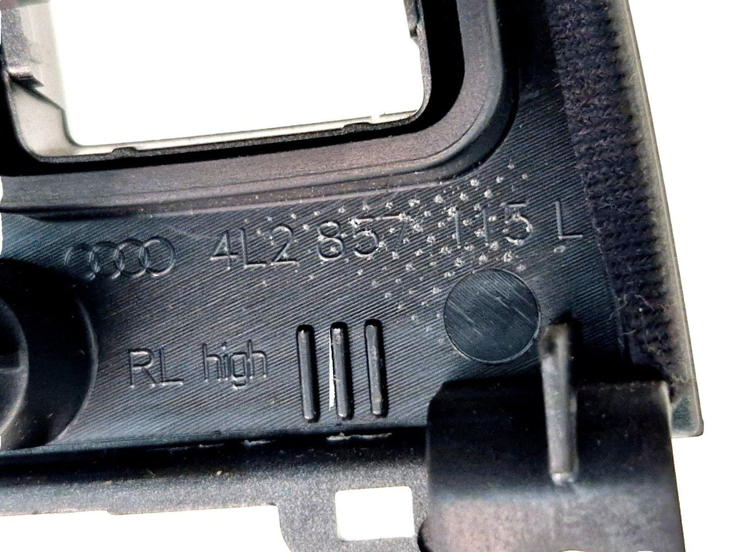 10-15 AUDI Q7 4L DASHBOARD DISPLAY SURROUND INSTRUMENT PANEL TRIM 4L2857115L