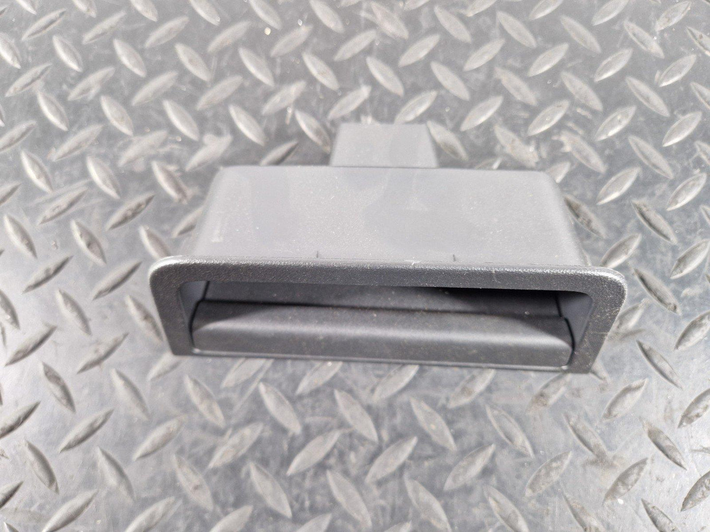 19-ON RANGE ROVER EVOQUE L551 OEM FRONT LEFT DOOR TRIM K8D2434A43