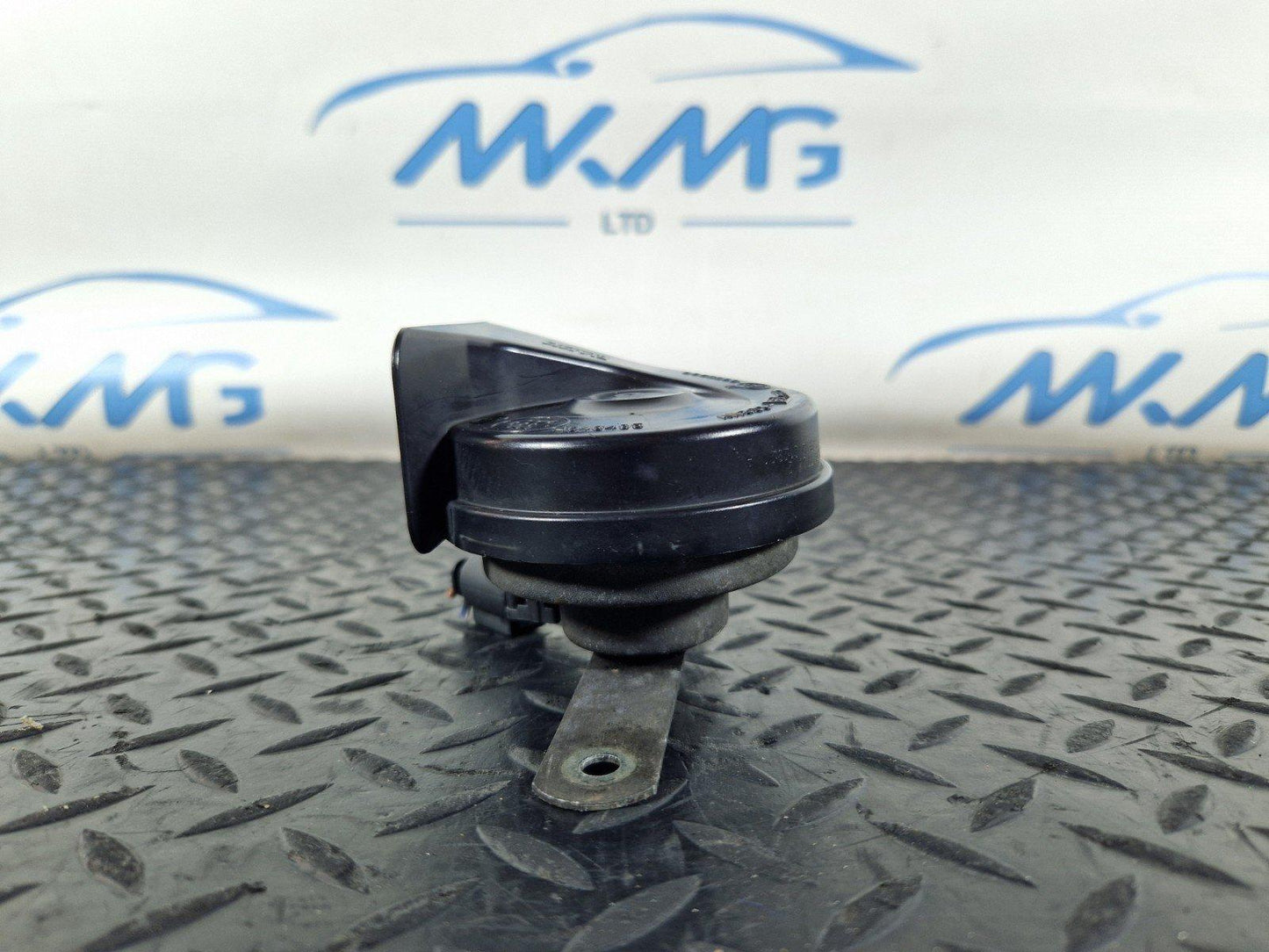 11-19 MERCEDES BENZ ML W166 GENUINE HIGH TONE HORN SIGNAL HORN A0065427720