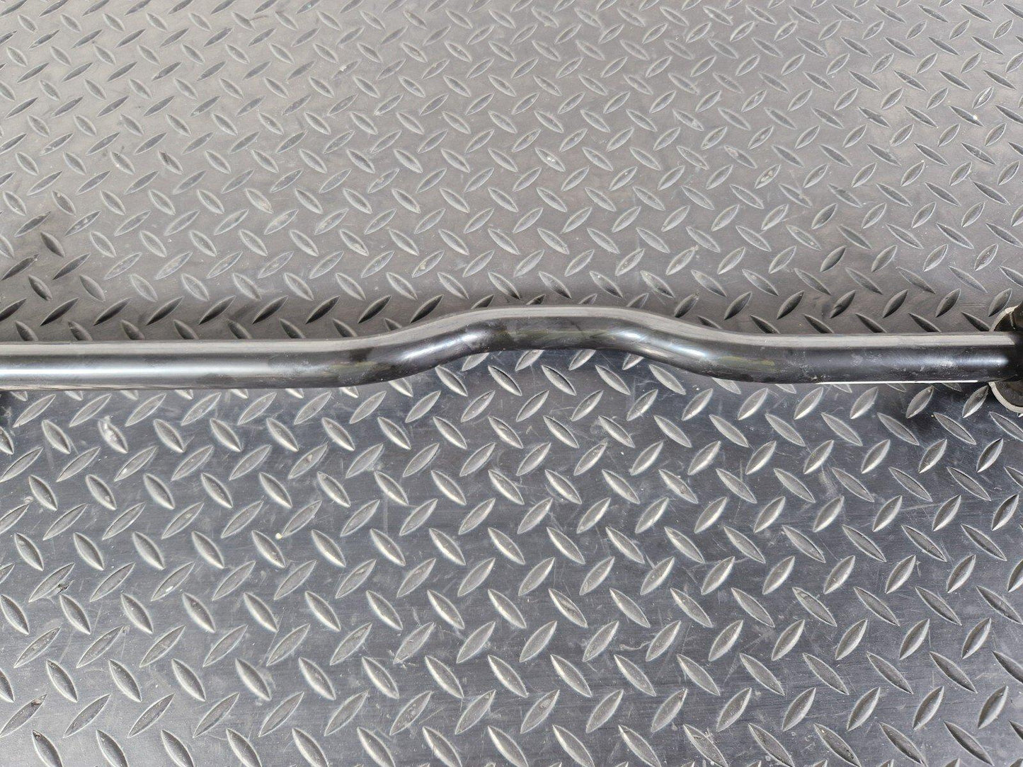 18-ON MERCEDES BENZ A CLASS W177 FRONT ANTI ROLL BAR SWAY BAR A2473200511