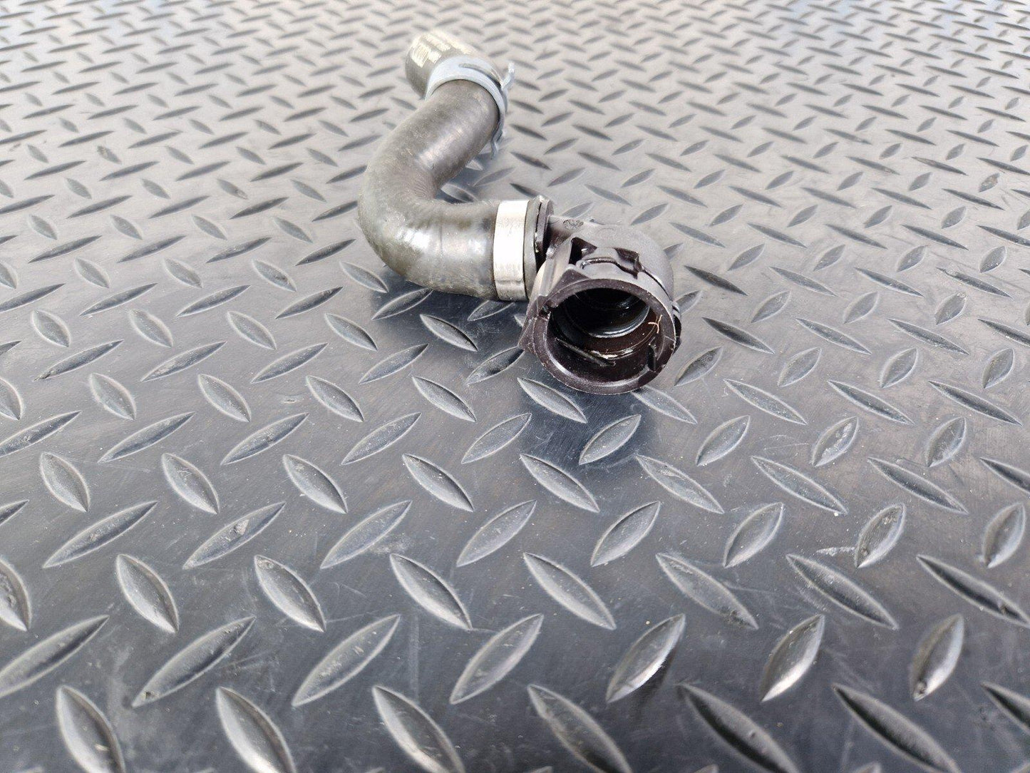 16-24 AUDI A5 F5 COUPE OEM GENUINE WATER COOLANT PIPE 8W0819334G
