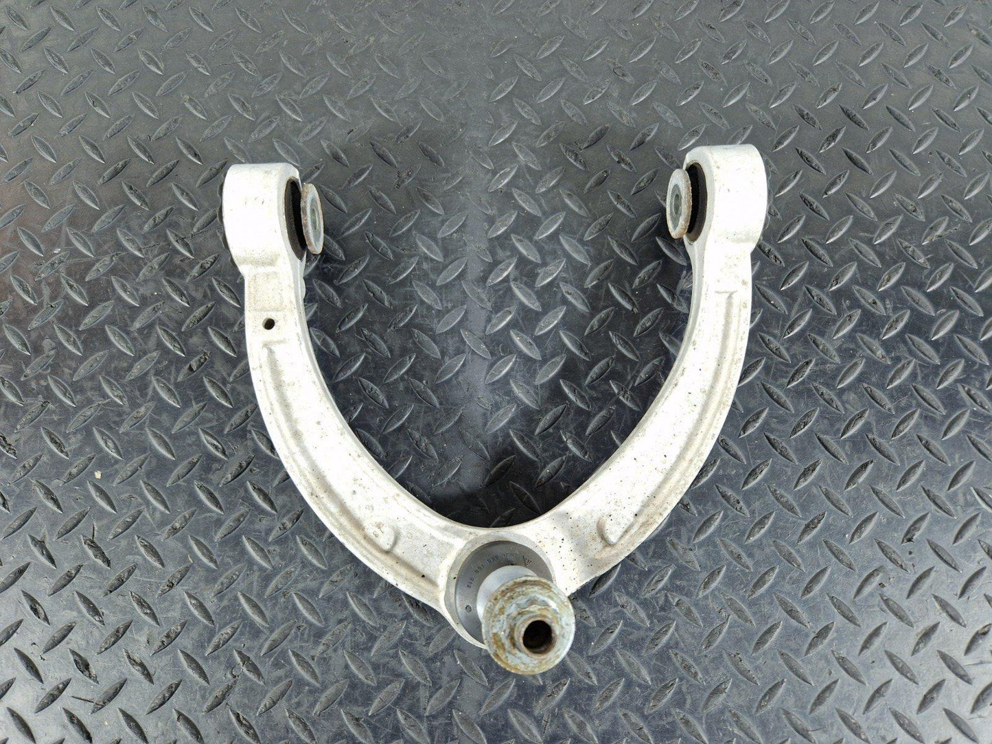 11-19 MERCEDES BENZ ML W166 OEM FRONT RIGHT WISHBONE CONTROL ARM A16614