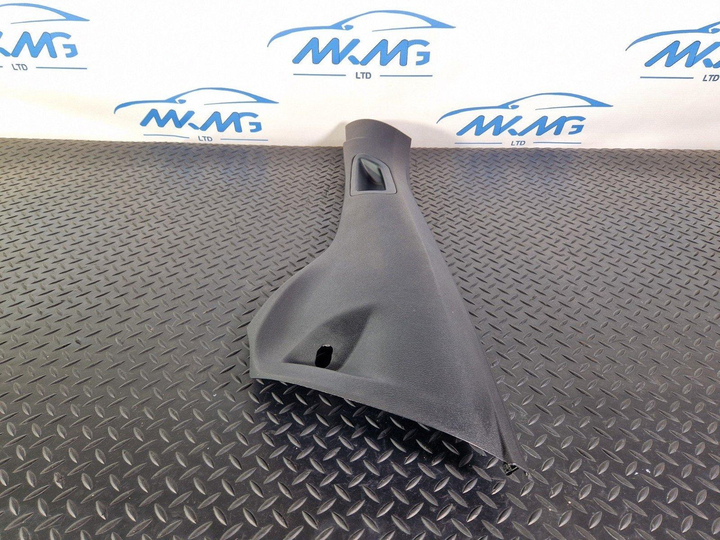 10-13 BMW X5 E70 LCI GENUINE REAR LEFT N/S D PILLAR TRIM PANEL 7154837