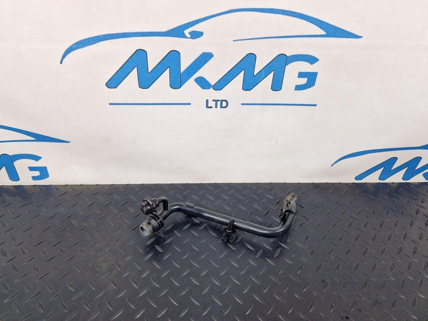 16-19 AUDI A4 B9 WATER COOLANT PIPE 04L122157BF