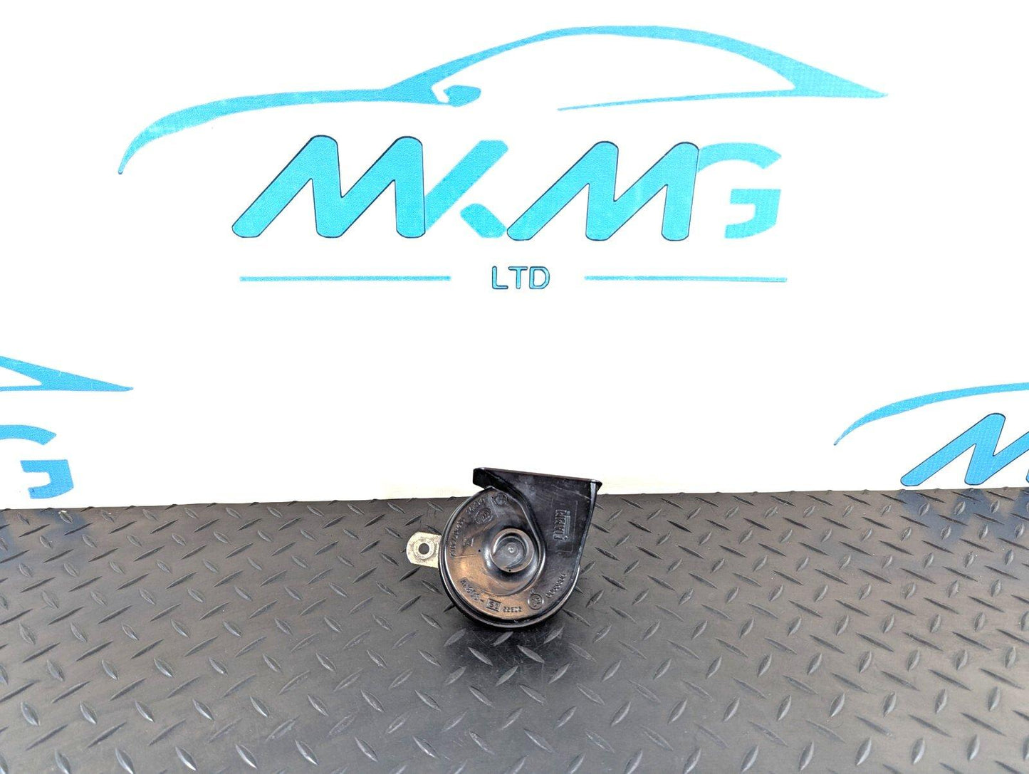 11-19 MERCEDES BENZ ML W166 GENUINE HIGH TONE HORN SIGNAL A0075425320
