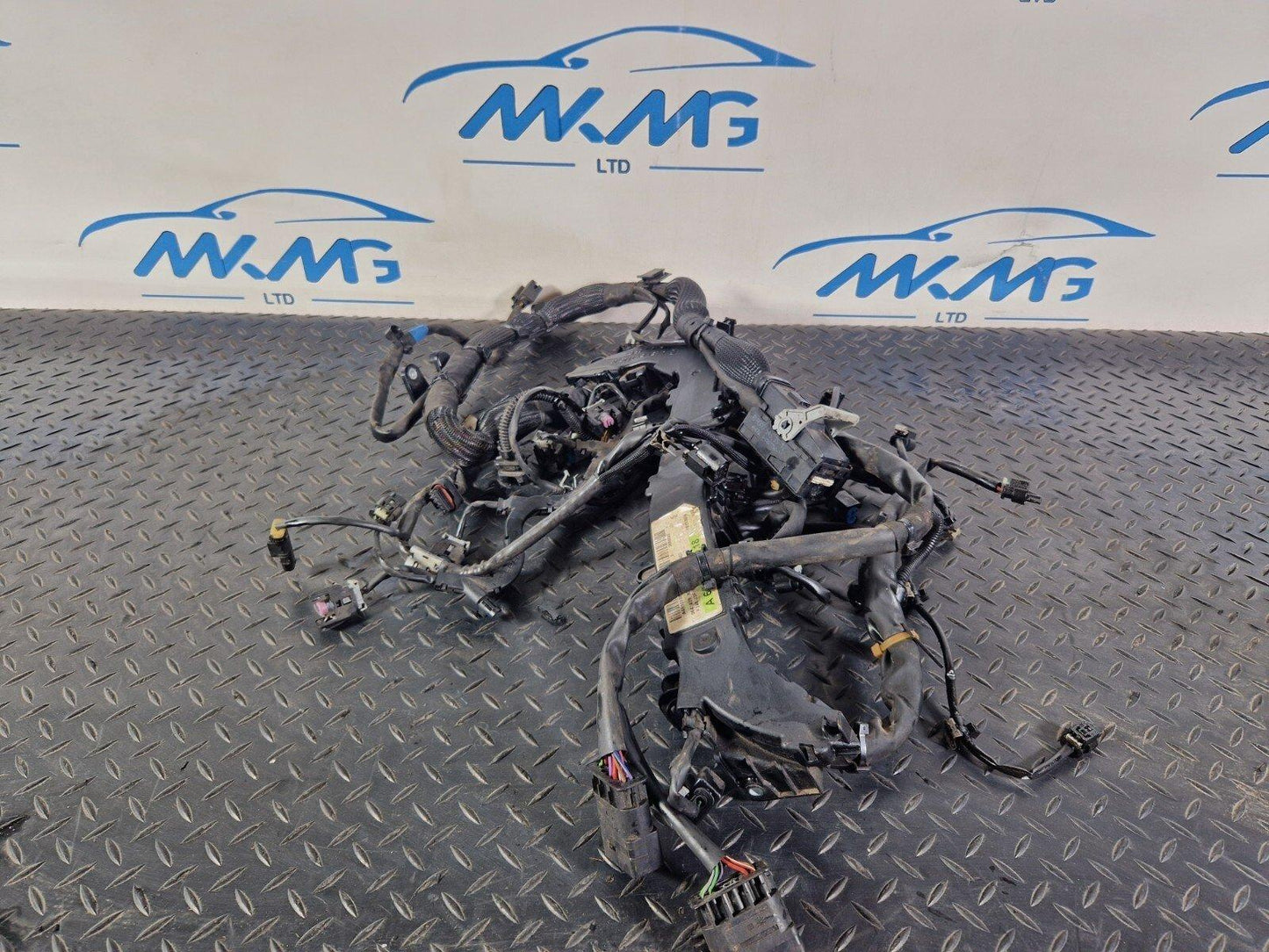 14-20 MERCEDES BENZ GLA X156 ENGINE BAY WIRING LOOM A6510105718