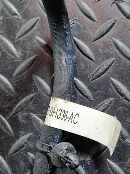 19-ON RANGE ROVER EVOQUE L551 GENUINE FUEL HOSE PIPE M8D29H336AC M8D2-9H336-AC