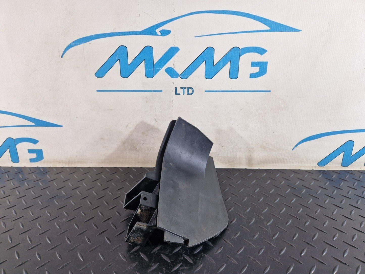 10-18 VW TOUAREG 7P REAR LEFT MUD FLAP SPLASH GUARD 7P6854855