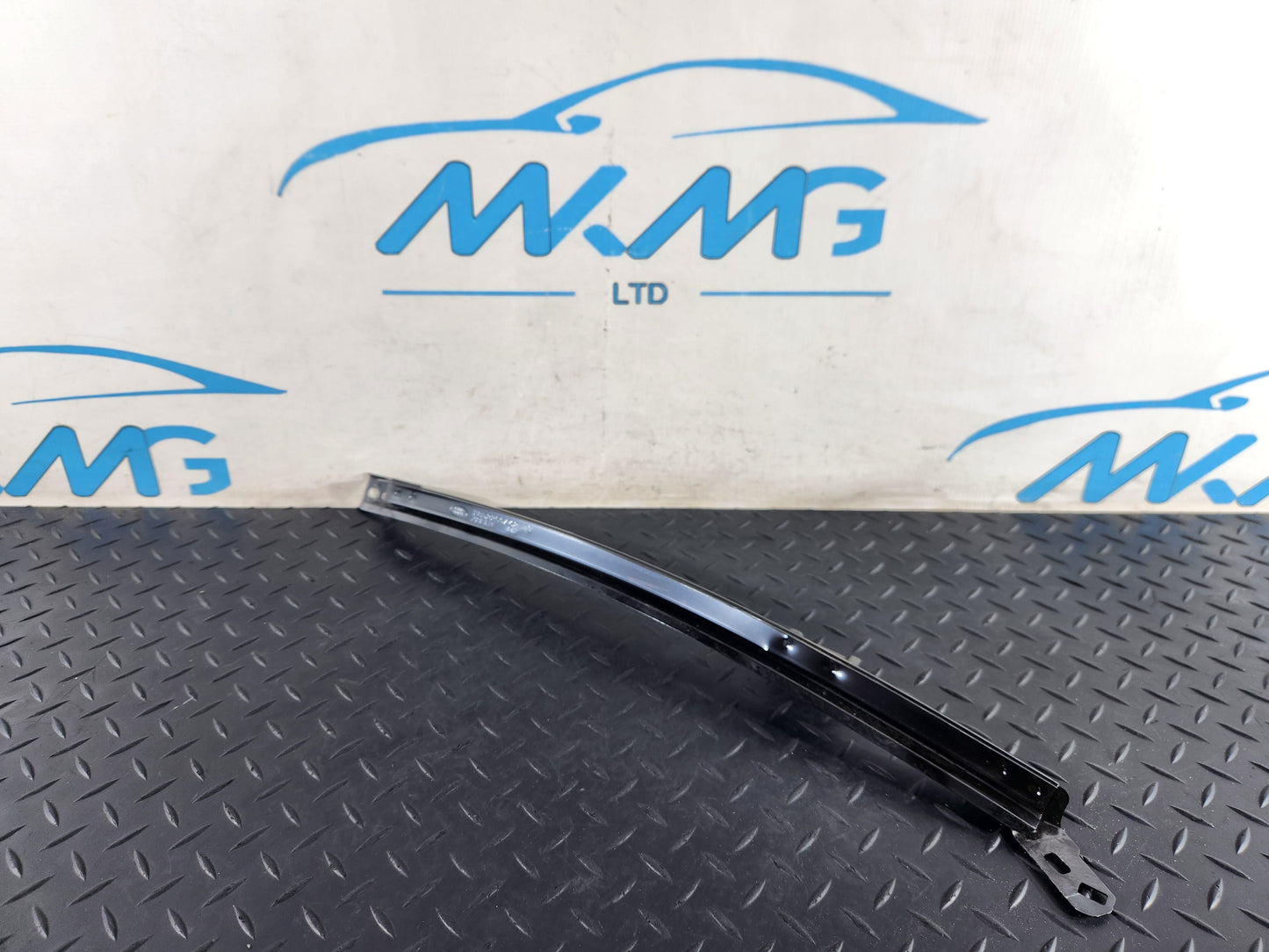 Land Rover Range Rover Evoque L551 SUV Rear Right Window Trim K8D2-255A62-BC