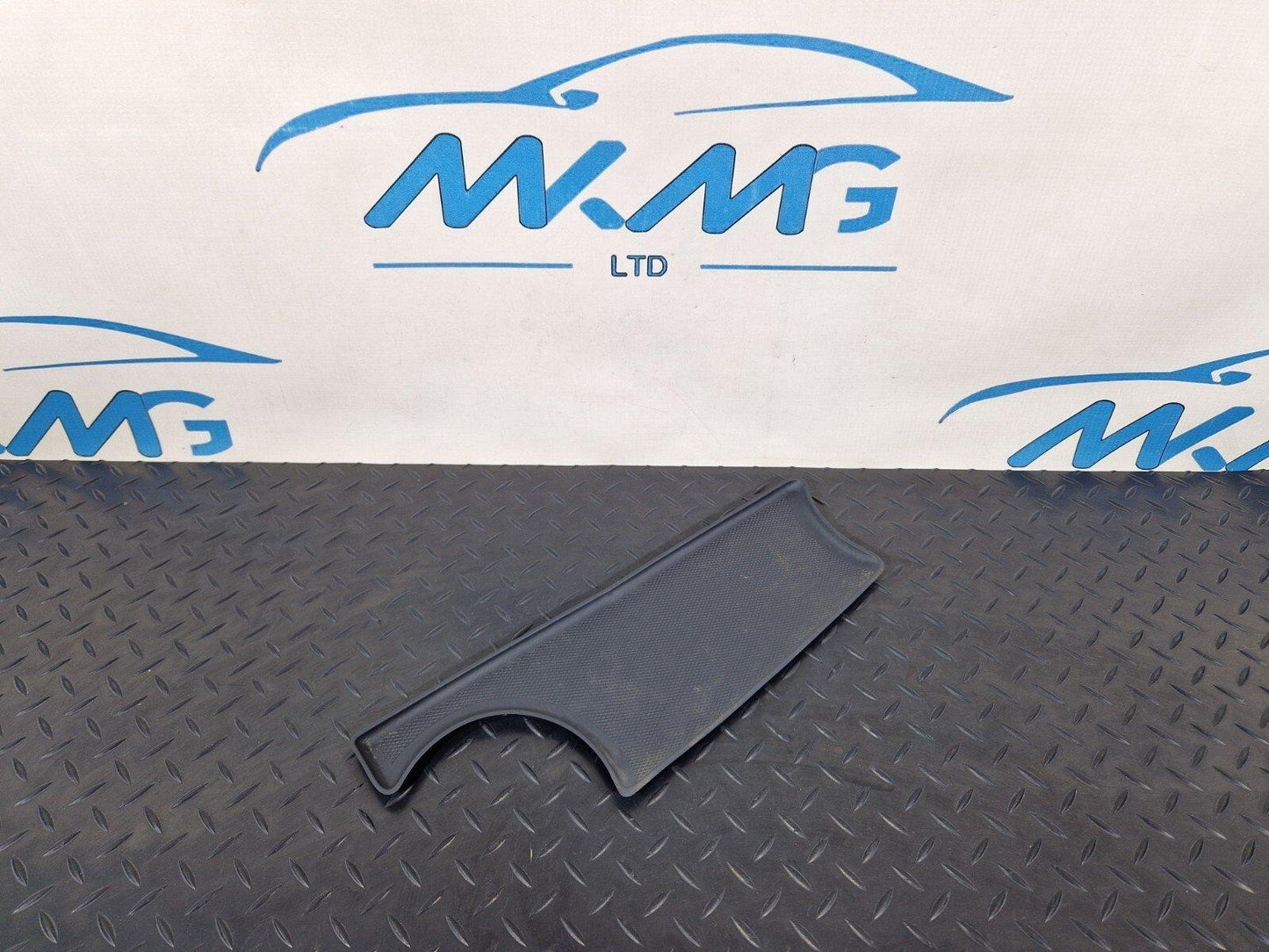 18-ON MERCEDES SPRINTER W907 W910 RIGHT STORAGE COMPARTMENT INSERT A9106891400