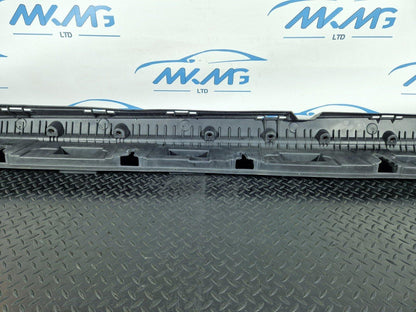 11-19 MERCEDES W166 RIGHT DRIVER SIDE SKIRT HOLDER BRACKET A1666900210 DAMAGED