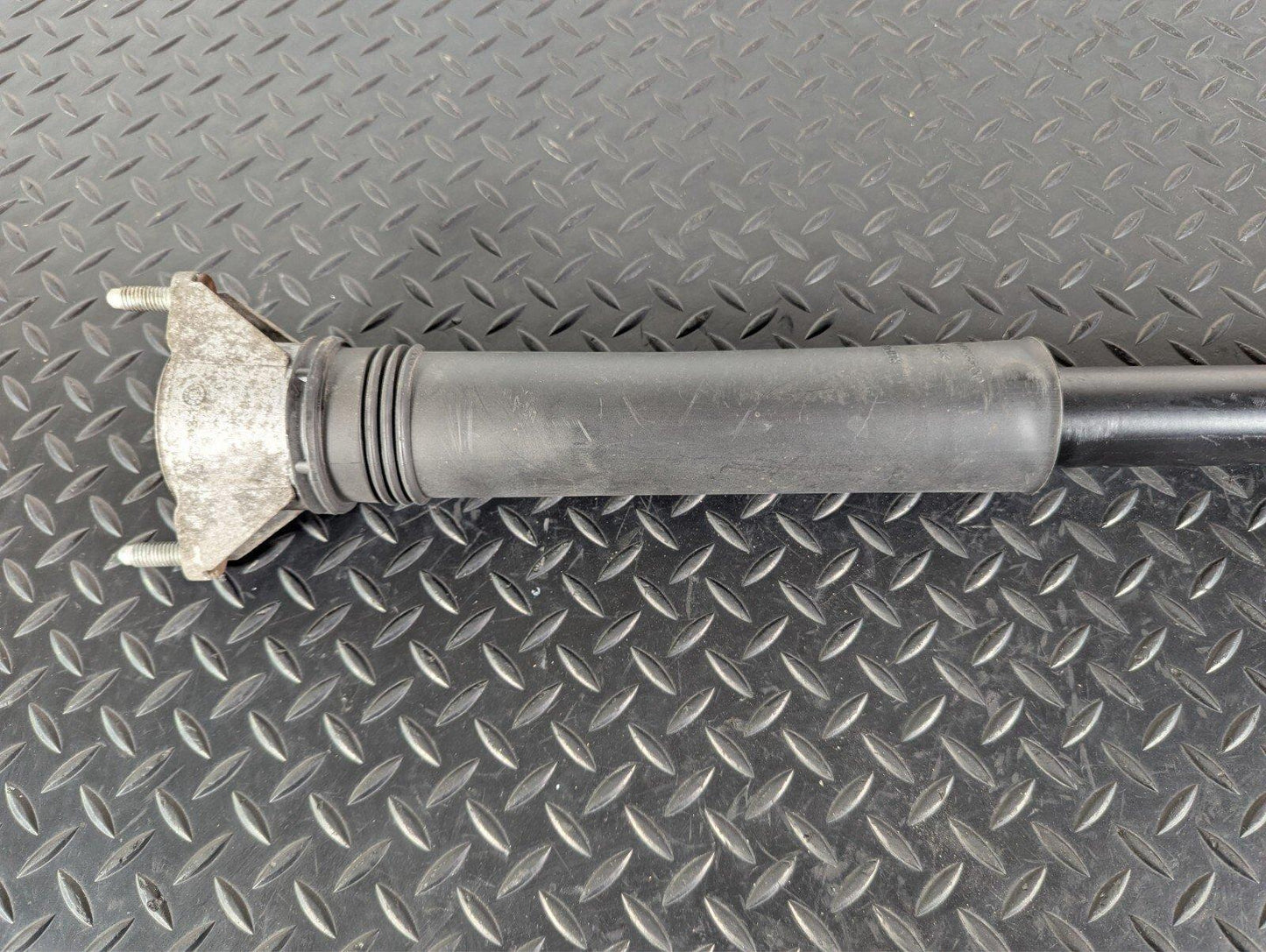 18-ON MERCEDES A CLASS W177 REAR SHOCK ABSORBER FITS LEFT & RIGHT A1773206903