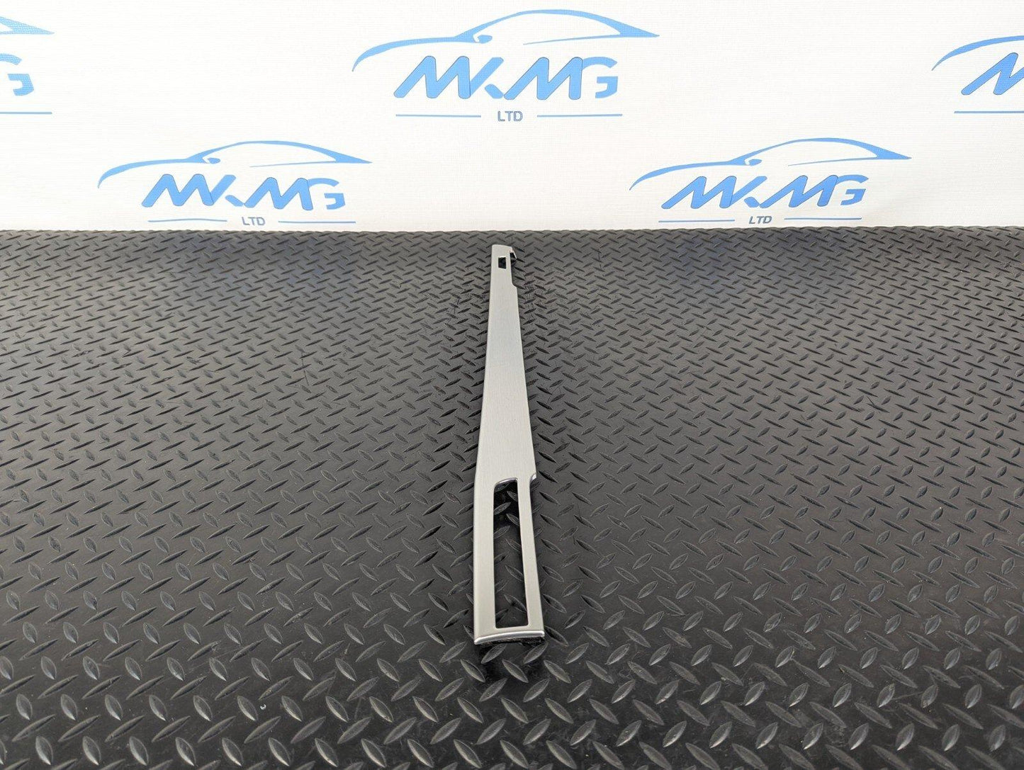 10-17 AUDI A8 4H FRONT DASHBOARD TRIM 4H2853173