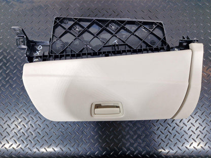 11-18 BMW 6 SERIES F06 DASHBOARD GLOVEBOX STORAGE IVORY WHITE 9197573