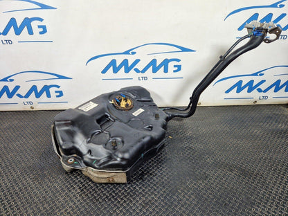 16-19 AUDI A4 B9 GENUINE DIESEL ENGINE FUEL TANK WITH PUMP  8W0201021BP