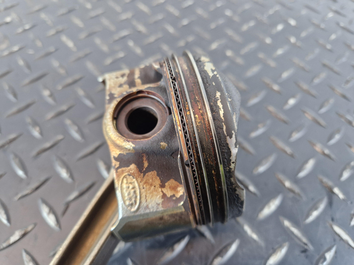 Range Rover Evoque L551 2.0 Petrol AJ20P4 Piston Con Rod