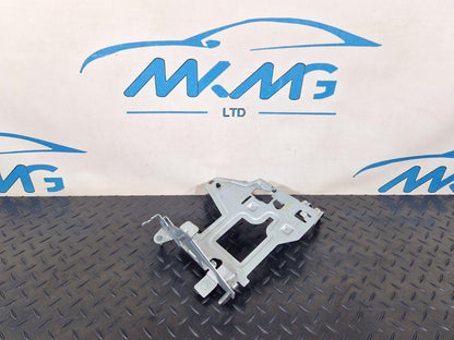 14-21 MERCEDES BENZ C220d W205 FUSE BOX RELAY HOLDER BRACKET A2055451740