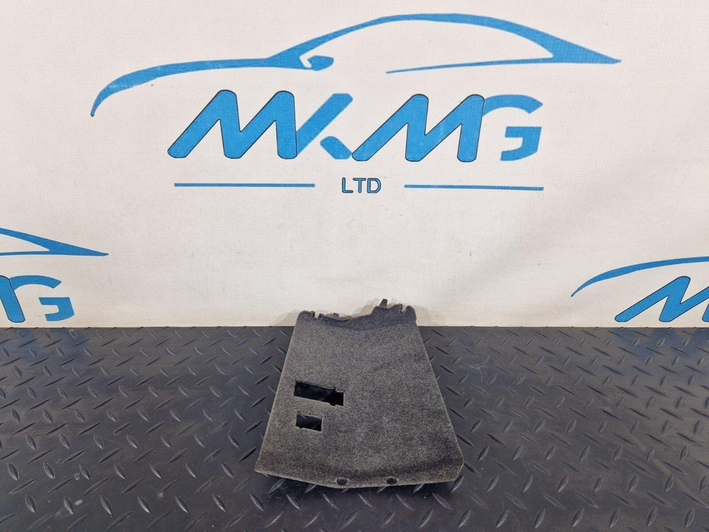 11-19 MERCEDES BENZ ML W166 GENUINE OEM CENTRE CONSOLE TRIM A1666800823