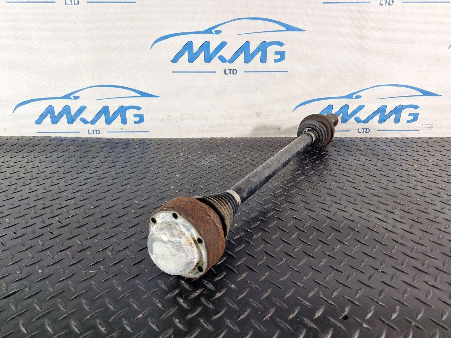 16-19 AUDI A4 B9 GENUINE OEM REAR DRIVESHAFT FITS LEFT & RIGHT 8W0501203D