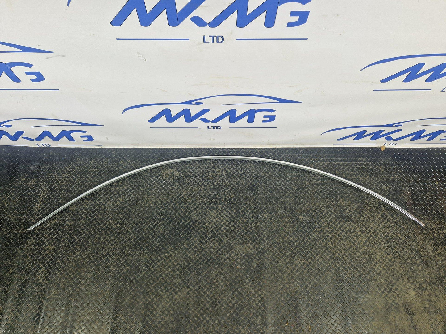 Mercedes-Benz CS18 Left Passenger Side Roof Trim Strip Genuine A2186901139