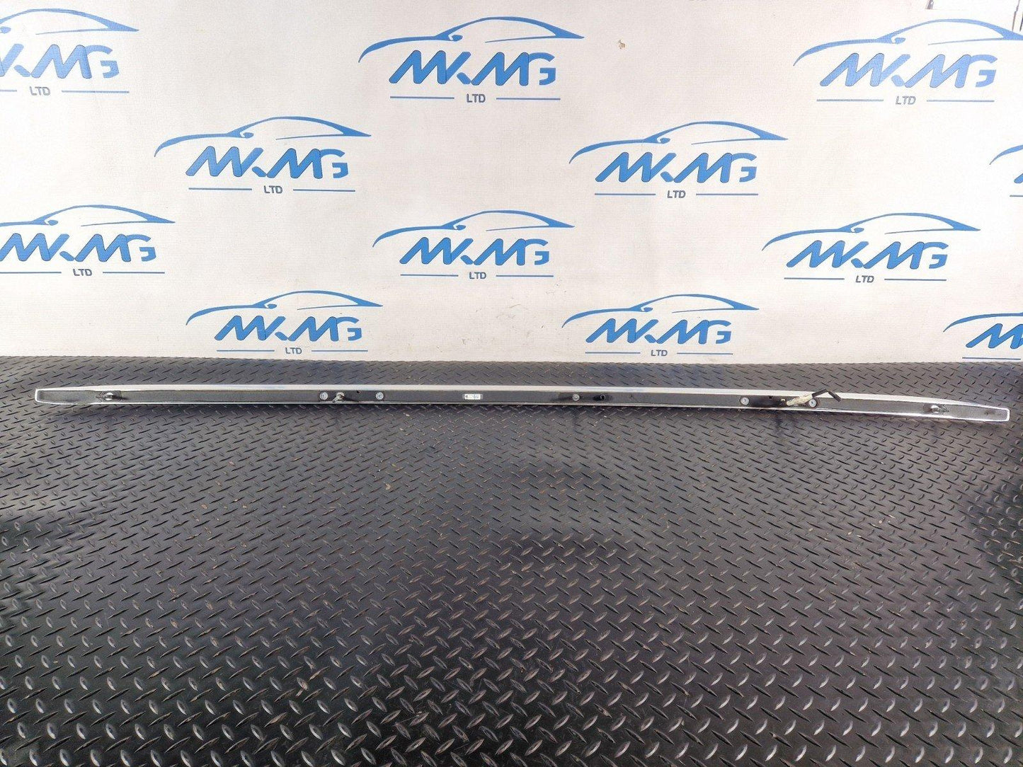 16-20 AUDI Q7 4M GENUINE PASSENGER LEFT N/S ROOF RAIL 4M0860021C