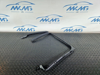 16-22 BMW X1 F48 GENUINE OEM COVER WINDOW FRAME DOOR REAR RIGHT O/S 7349672