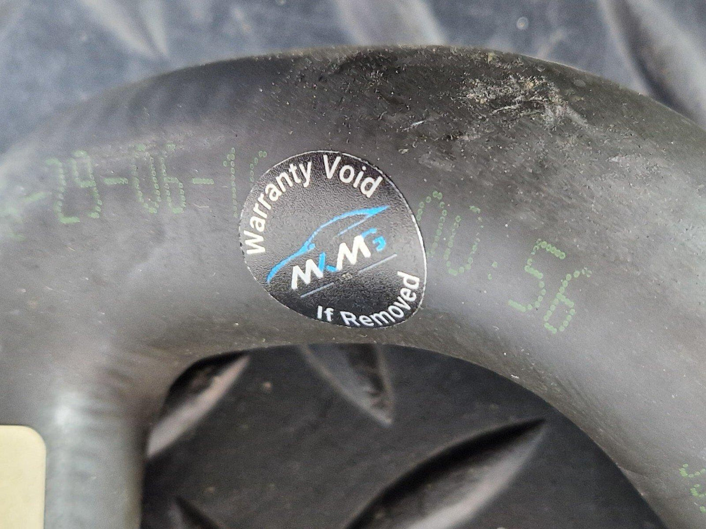 16-19 AUDI A4 AVANT B9 S-LINE 3.0TDI CSW ENGINE WATER COOLANT PIPE 8W0819332P