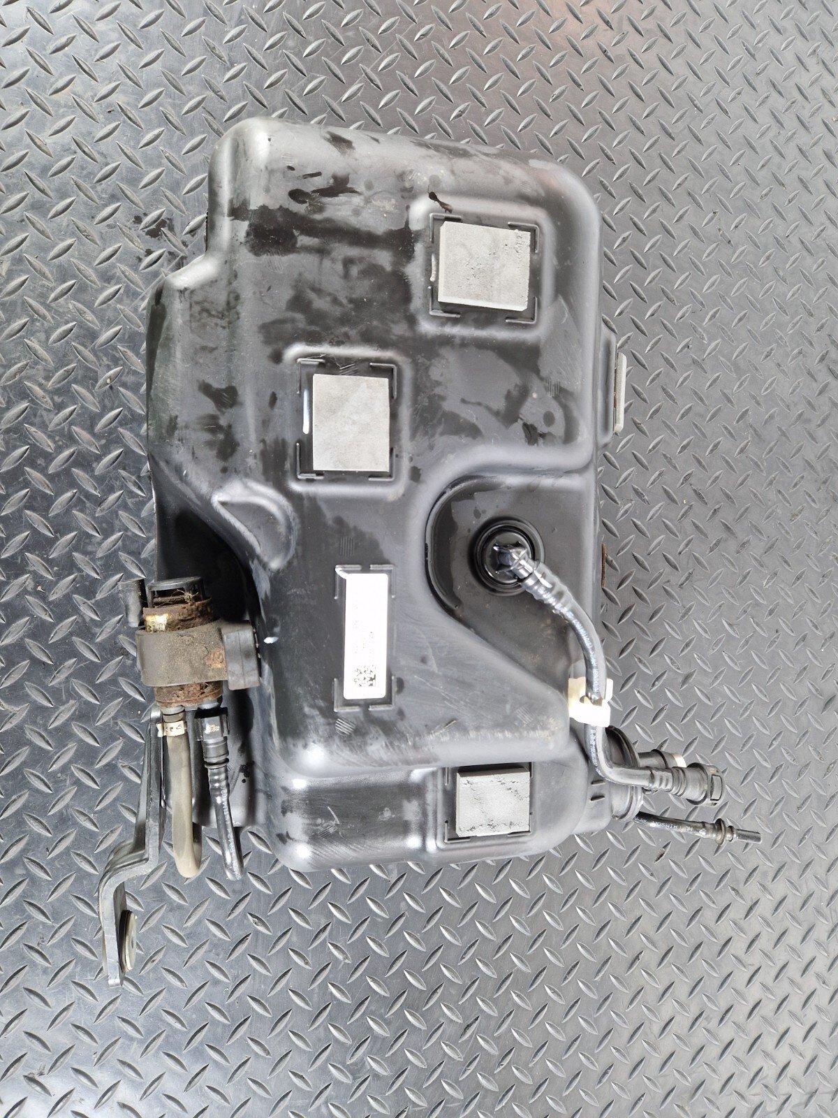 12-18 BMW 3 SERIES F30 F31 LCI GENUINE ADBLUE PASSIVE TANK 7399413