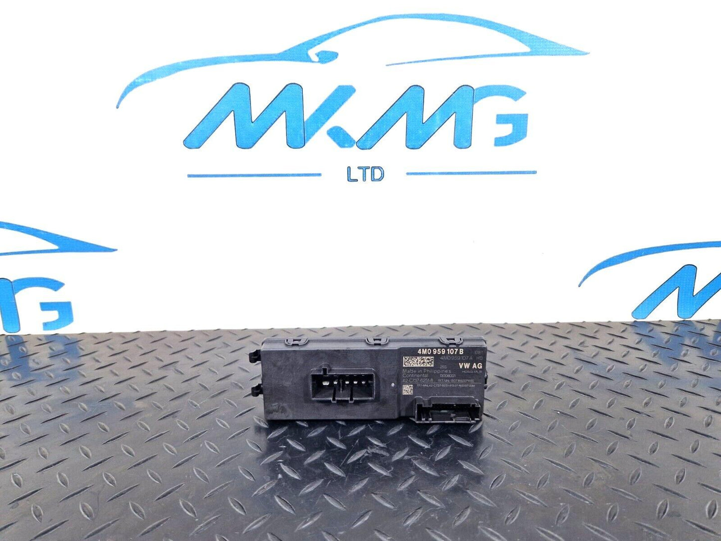 16-19 AUDI A4 AVANT B9 S-LINE BOOT TAILGATE CONTROL MODULE UNIT 4M0959107B