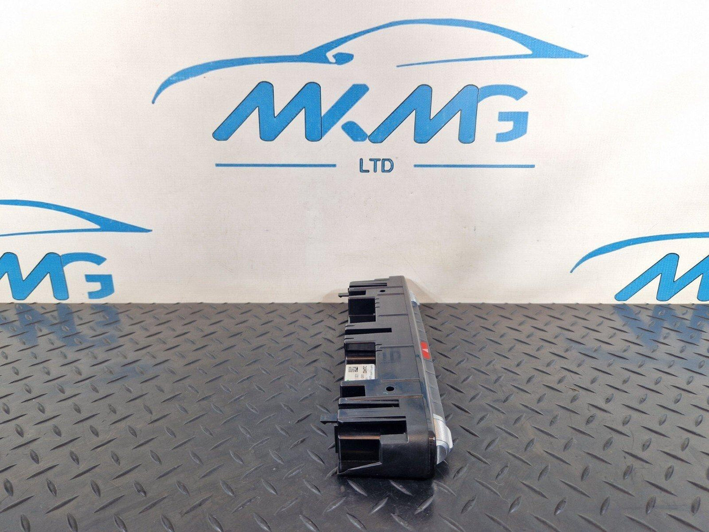 18-ON MERCEDES BENZ A CLASS W177 OEM A/C HEATER CLIMATE CONTROL SWITCH PANEL