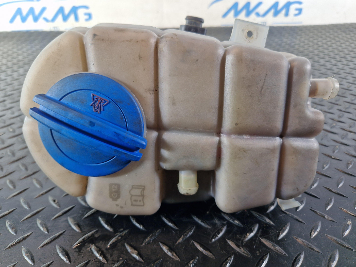 Audi A6 Allroad C7 genuine Coolant Expansion Tank 4G0121403J