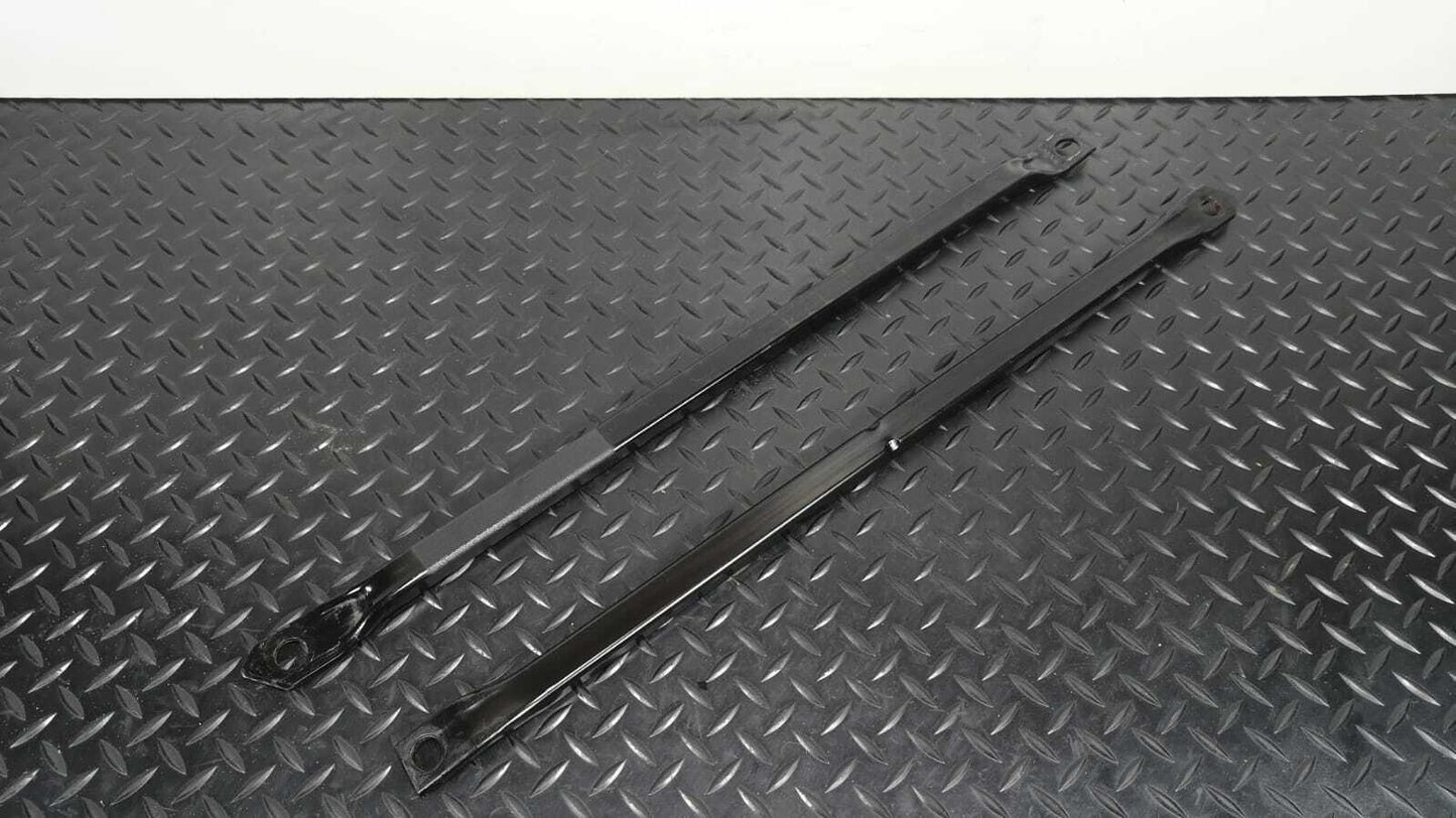 BMW 1 SERIES F20 F21 120D PAIR OF UNDER BONNET STRUT BRACES BARS 77701L / 77801R