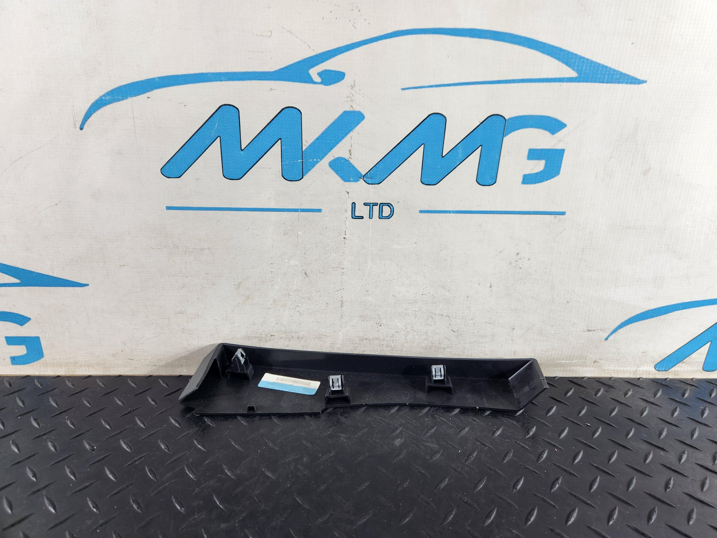 Land Rover Range Rover Evoque L551 SUV Genuine Dashboard Trim K8D2-043C27-A