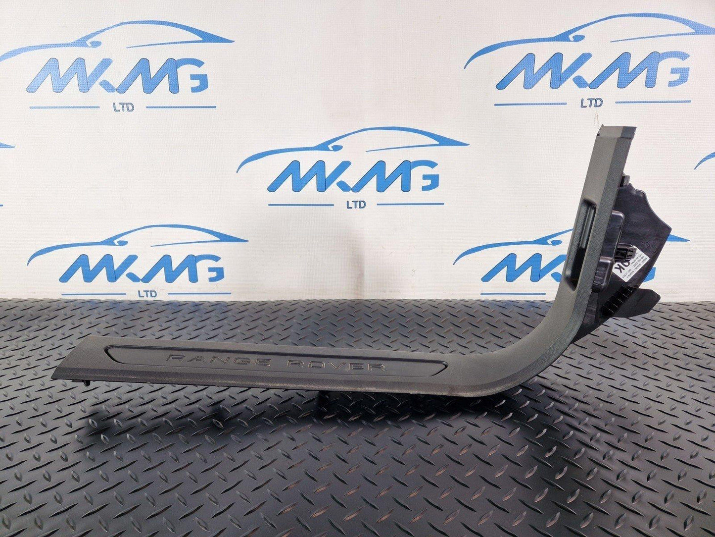 19-ON RANGE ROVER EVOQUE L551 RIGHT O/S SIDE A PILLAR STEP TRIM K8D202348AE