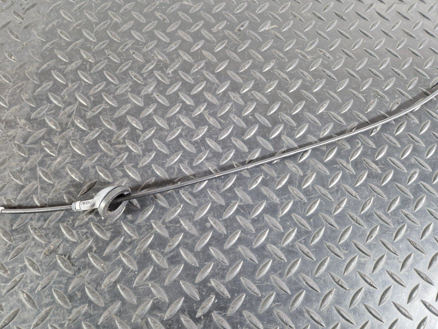 10-17 AUDI A8 4H PARKING GEAR RELEASE CABLE 4H2713035