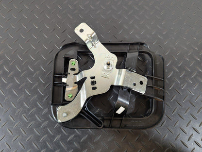 16-22 BMW X1 F48 GENUINE OEM MIDDLE SECTION SEAT BELT BRACKET MOUNT 6442701